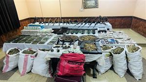 ترسانة أسلحة تحوي "قنابل وقناصة".. ماذا وجدت الداخلية بوكر "بؤرة أسيوط" الإجرامية؟