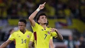 تحت أنظار ودموع والده.. لويس دياز يسجل ثنائية في مرمى البرازيل (صورة وفيديو)