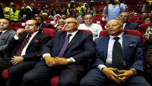 أعلام خضراء.. مؤتمر جماهيري للمرشح الرئاسي عبد السند يمامة في بورسعيد - صور