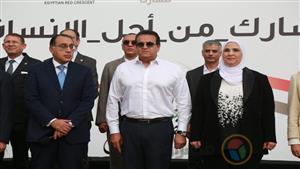 رئيس الوزراء يتفقد عددًا من المصانع بالعبور والعاشر من رمضان