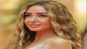 هنا الزاهد تنشر مقطع فيديو بصحبة تامر حسني من كواليس "ري ستارت"