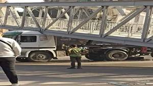 قرار عاجل من النيابة ضد سائق تريلا أسقط "كوبري عرابي"