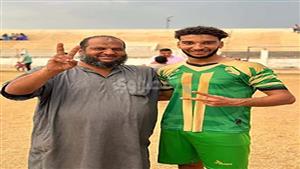 بعد تشجيع 30 عامًا.. وفاة كبير مشجعي كفر الشيخ أثناء الصلاة (صور)