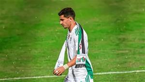 الشرطة الفرنسية تعتقل نجم منتخب الجزائر لدعمه فلسطين
