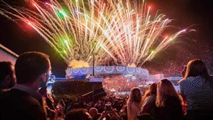 الإيرادات لصالح غزة.. محافظ جنوب سيناء يطلق مهرجان الإضاءة في شرم الشيخ - صور 