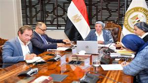 وزيرة البيئة: نبحث تنفيذ أكبر عدد من المشروعات لمواجهة التحديات المناخية