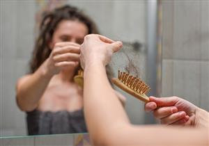 منها القرح وتساقط الشعر.. طبيبة توضح أهمية الزنك للجسم وأعراض نقصه