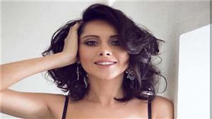 بإطلالة ملكية.. ياسمين رئيس تتألق في مهرجان الجونة السينمائي خلال دورته السادسة