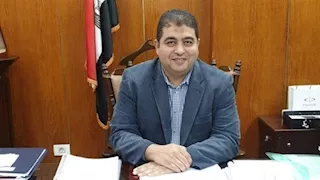 مدير "أبو الريش" يكشف عن واقعة غريبة حدثت أثناء تفقده العمل بالمستشفى