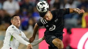 الضربات بالرأس.. خطر حقيقي على صحة اللاعبين