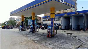 عقوبات ضد المخالفين.. محافظ الإسكندرية: لا تغيير في تعريفة ركوب سيارات الأجرة 