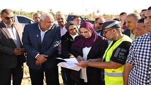 بالصور- وزيرة التضامن تتفقد بيوت الطلبة ومركز تأهيل ذوي الهمم بالوادي الجديد