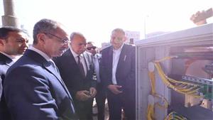 وزير الاتصالات يشهد إطلاق الإنترنت فائق السرعة بقريتين في القليوبية