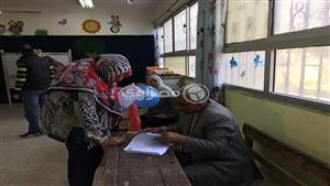 توافد الناخبين بالمعادي على اللجان للإدلاء بأصواتهم في الانتخابات الرئاسية 
