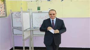 صور| النائب العام السابق المستشار حماده الصاوي يدلي بصوته في الانتخابات الرئاسية