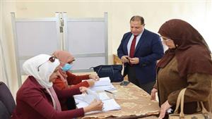 بالصور.. وكيل "الكهرباء" يدلي بصوته في الانتخابات الرئاسية