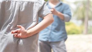 أستاذ بالأزهر: يوضح كيفية التعامل مع الطفل كثير الكذب