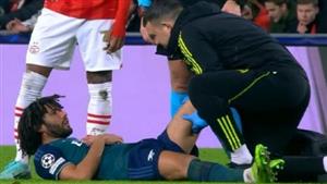 ضربة قاصمة لمنتخب مصر.. تقارير تكشف تفاصيل إصابة النني مع آرسنال