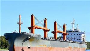 تصدير 36500 طن فوسفات من ميناء سفاجا ووصول 600 سيارة إلى بورتوفيق