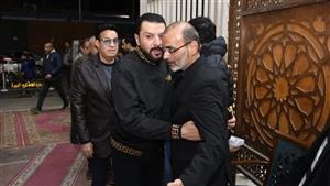 مصطفى كامل وحلمي عبدالباقي في عزاء الفنان عادل أنور