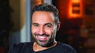بعد شائعة عودته لـ هنا الزاهد.. أحمد فهمي يكشف عن مفاجأة (صورة)