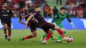 "رفع رأس الكرة المصرية".. المستكاوي يعلق على فوز الأهلي بالبرونزية