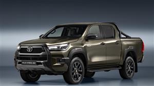 تويوتا تجدد سيارتيها Proace وHilux الخدميتين
