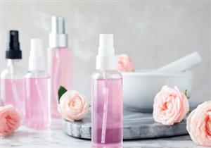 ماء الورد مفيد للعين- إليك طريقة استخدامه