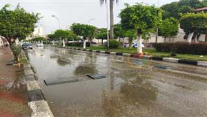 قوس قزح يزين السماء.. أمطار غزيرة وانخفاض شديد بدرجات الحرارة في بورسعيد - صور