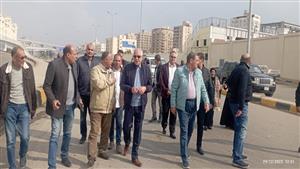 محافظ الجيزة يتفقد نسب أعمال طلاء العقارات المحيطة بمحطة قطارات الصعيد