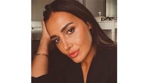 حلا شيحة ترقص وتغني على أغنية "قلبي يا محتاس" (فيديو)