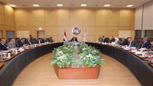 وزير النقل: الحكومة ترفع شعار "لا استيراد من الخارج"
