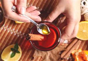 القرفة على الريق- خبيرة تغذية تحذر من شربها في هذه الحالة