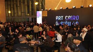 إقبال على فعاليات اليوم الثالث لمعرض فن القاهرة بالمتحف المصري الكبير