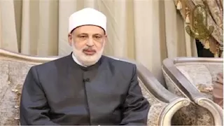 وكيل الأزهر يتابع امتحانات "علمي الثانوية" بمجمع الشروق