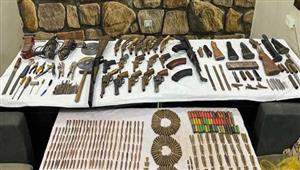 بينهم 10 بنادق آلية.. ضبط 14 متهمًا بحوزتهم 35 سلاح ناري ومخدرات أسيوط