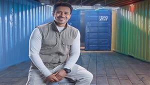 أحمد داود يتناول صناعة الجينز في مصر ببرنامج "الكونتينر"