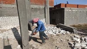 محافظ الإسكندرية: تنفيذ 222 قرار إزالة للمباني المخالفة منذ بداية العام الحالي - صور