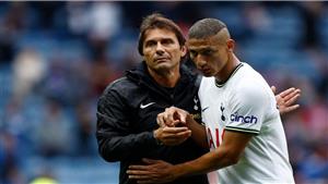 أناني وموسمه لم ينته.. كونتي يرد على تصريحات ريتشارليسون