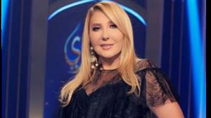 "فتاة الغلاف".. صورة نادرة لـ نادية الجندي يظهر فيها عمرها الحقيقي