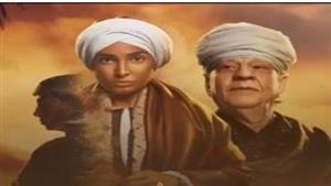 غادة طلعت تقبل روجينا من كواليس "ستهم".. وتعلق: "مبروك النجاح الكبير" 