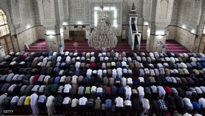 نقل شعائر صلاة الجمعة الثالثة من رمضان بمسجد "الله نور السماوات والأرض" بالجيزة