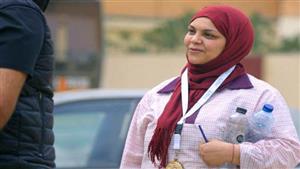 موقف إنساني يثير الدهشة.. عاملة نظافة حصلت على مساعدة "500 جنيه" فتبرعت بها لسيدة أكثر احتياجا