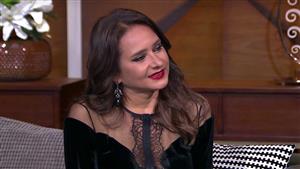 نيللي كريم: لست نادمة على قبلة هاني سلامة في فيلم إنت عمري