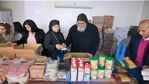 بعد تعبئة البابا تواضروس كراتين رمضان.. هل يجيز الشرع توزيعها على غير المسلم؟