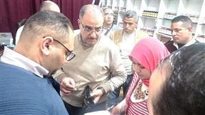 الطبيب المزيف.. ضبط منتحل صفة خلال حملة في البحيرة - صور