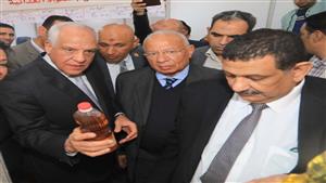 محافظ الجيزة يفتتح معارض أهلا رمضان في إمبابة والوراق