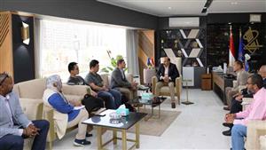 بالصور.. محافظ أسوان: المحافظة أصبحت مقصدا عالميا لمشروعات الطاقة الشمسية 