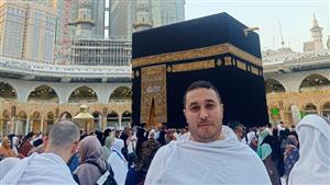 أعظم رسالة.. شخص يهدي صديقه هدية غير متوقعة - والأخير: جاتلي في ساعة استجابة