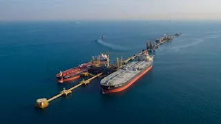 رغم هجمات هرمز.. صادرات نفط الشرق الأوسط تتجاوز مستويات ما قبل الحرب